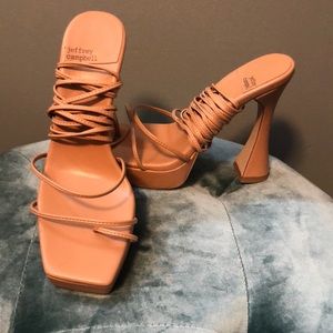 JEFFREY CAMPBELL size 8 lace ups